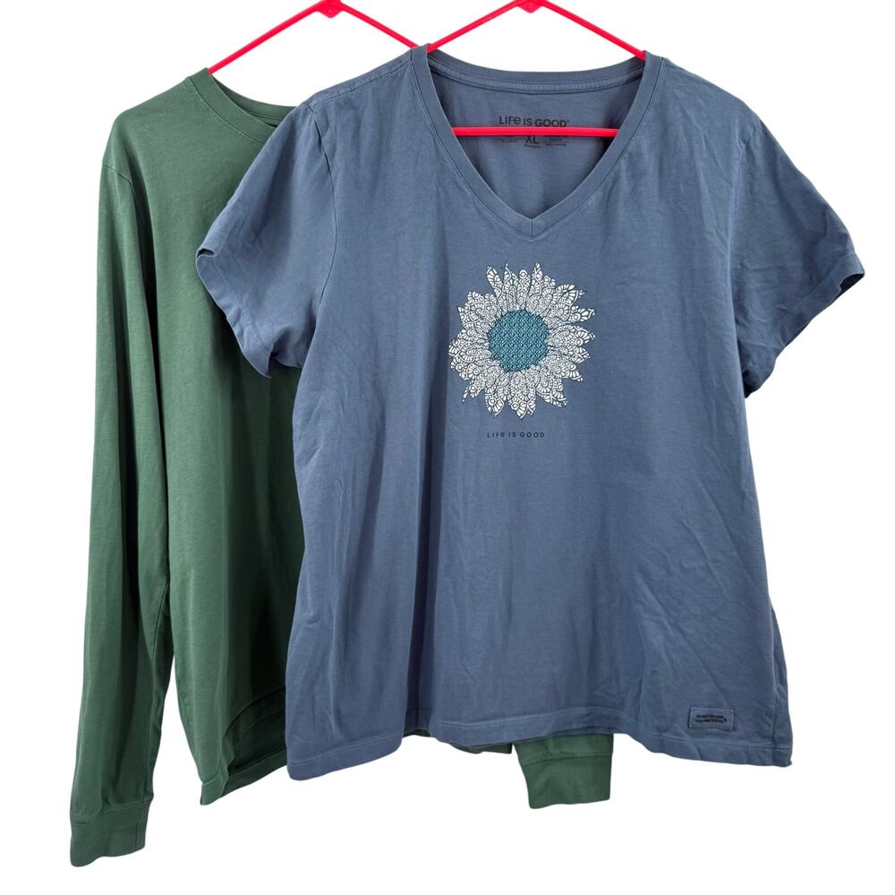 Life Is Good Crusher T-Shirt Set of 2 Extra Large S/S Blue Flower L/S Green